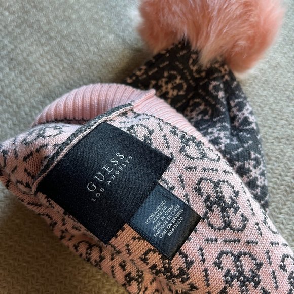 Brand New! GUESS | Pink& Grey Knitted Beanie - Picture 4 of 4